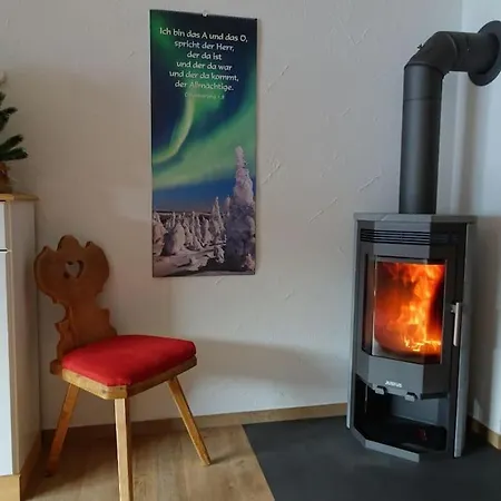 Direkt An Den Wanderwegen *